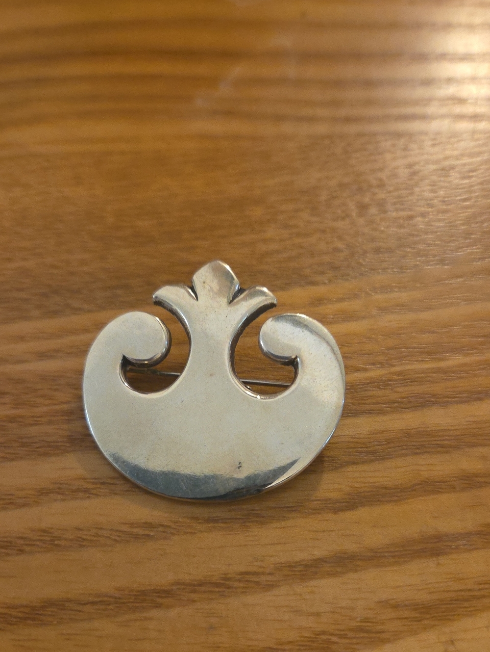 Classic Silver-Tone Decorative Brooch - Women Jewelry